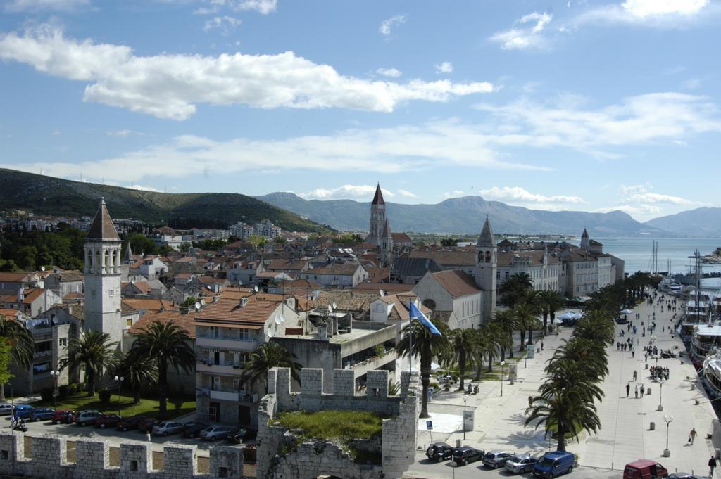 Apartments Marina Trogir Eksteriør bilde